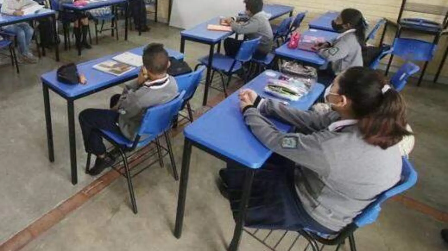 Contagios de Covid-19 en escuelas poblanas se redujeron en 2022